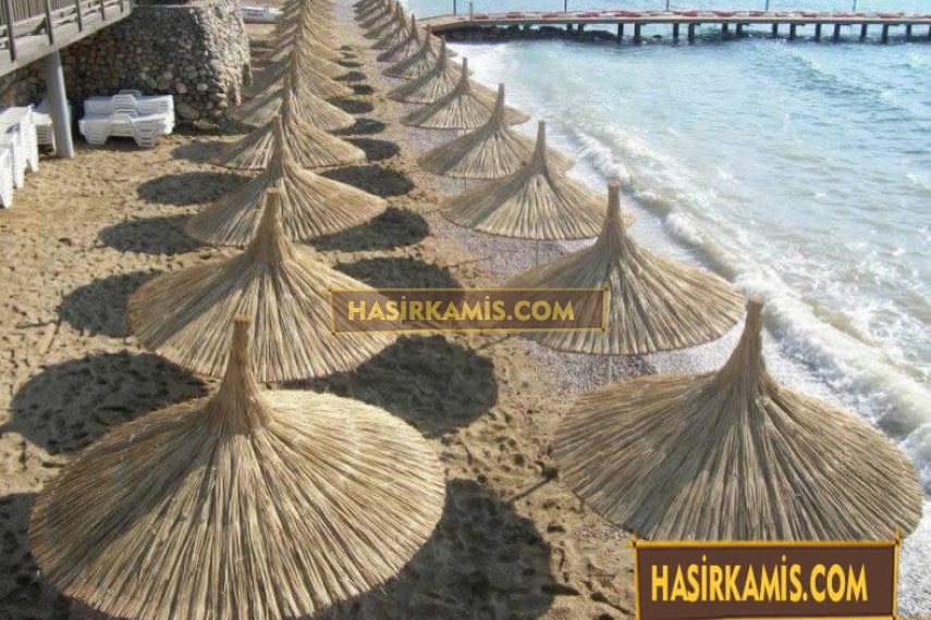 Hasır Plaj Şemsiyeleri